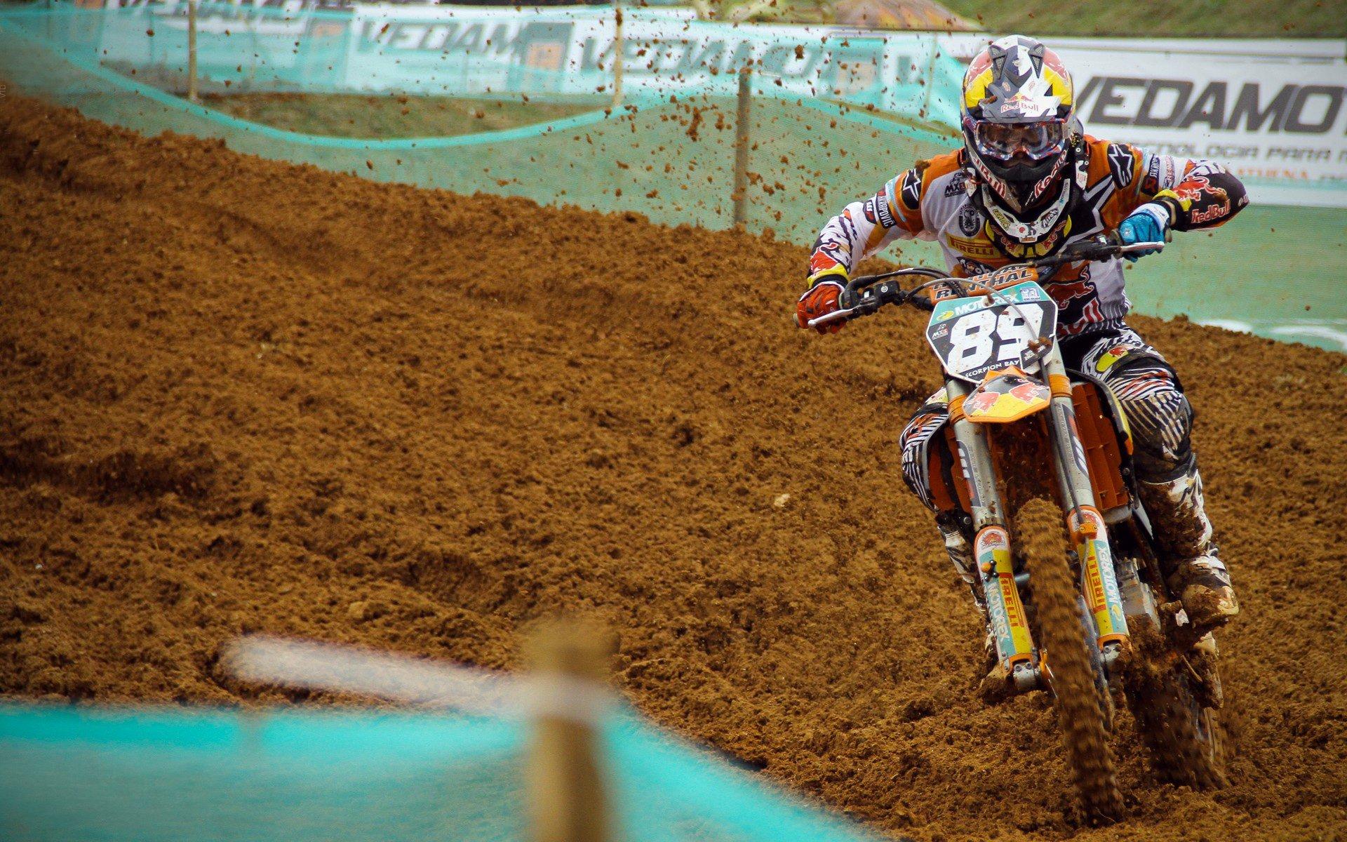 体育仲裁法庭裁定争议案件，维护赛事公平公正